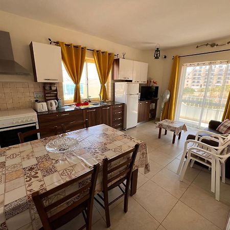 Fiesta Apartment Seaview Mellieħa Zewnętrze zdjęcie
